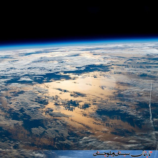 طلوع آفتاب از منظر فضا