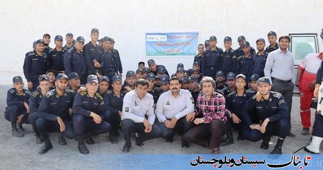 کارگاه آموزشی امداد و نجات و اطفاء حریق با همکاری سازمانهای هلال احمر و آتش نشانی در زندان ایرانشهر
