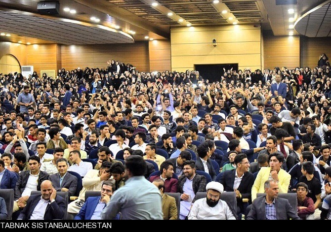 مراسم با شکوه روز دانشجو در دانشگاه زابل برگزار شد